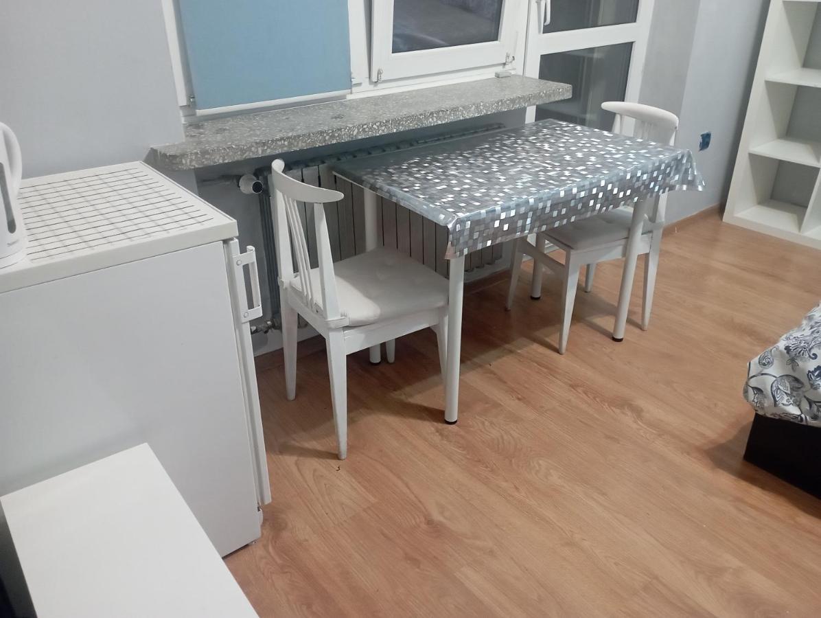 Pokoje Targowek Hotel Warschau Buitenkant foto